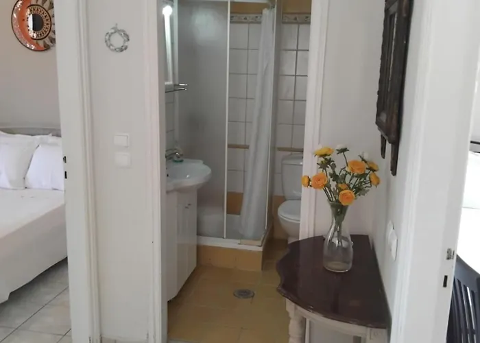 Eleni's Apartament *