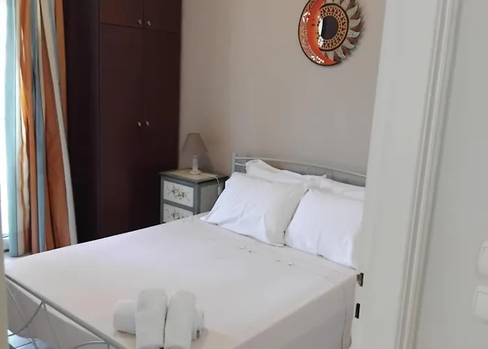 Eleni's Mesongí