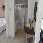 Eleni's Apartament *