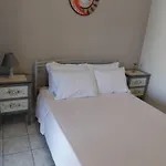 Eleni's Apartament